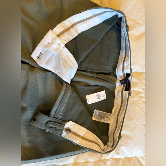 NWT! Banana Republic Desert Thyme Green Lido Wide-Leg Wool Pants - Size 6 - Picture 3 of 10